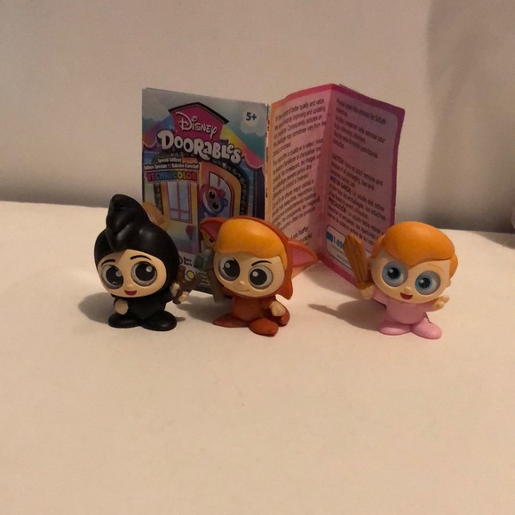 Disney Other - Disney Doorables Trio in Black, Orange, and Pink
